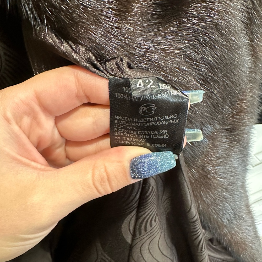 Mink fur coat size Small - Picture 3 of 5